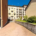 Come Casa Like Home Apartment With Parking